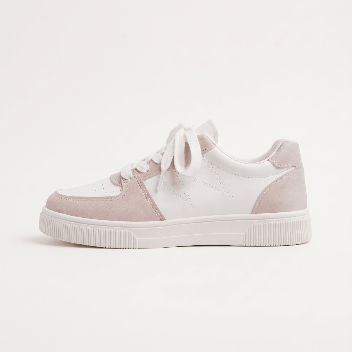 Rose baskets légères femme à lacets profil latéral bout à gauche Chaussay