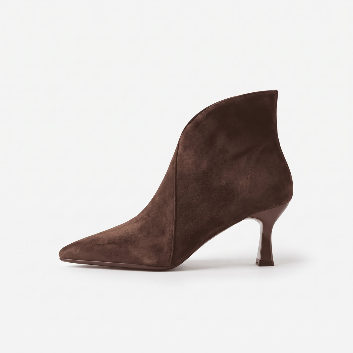 Marron boots effet suède femme bout pointu profil latéral bout à gauche Chaussay